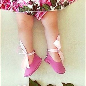 Baby girl suede soft shoes